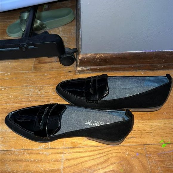Dr. Scholl's Flats - Picture 2 of 2